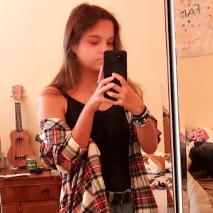 Meet your Posher, Kaitlin